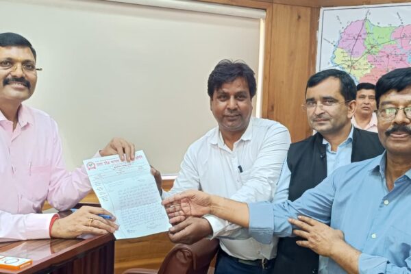 मुरादाबाद के मान्यता प्राप्त पत्रकारों को उपलब्ध कराई जाए आयुष्मान चिकित्सा सुविधा