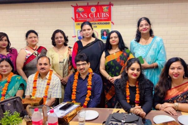 लायनेस क्लब प्राचीन ने किया शिक्षकों का सम्मान