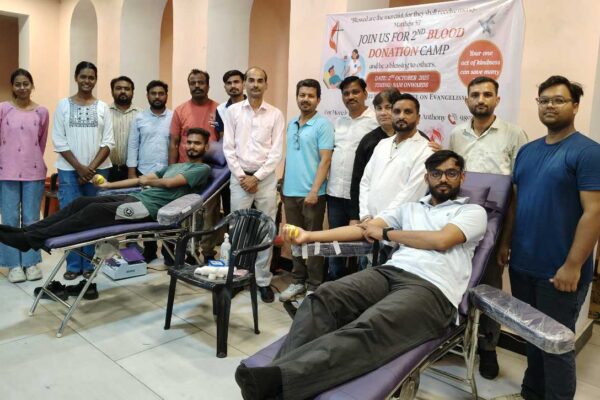 Phillips Memorial Methodist Church के शिविर में 25 युवाओं ने किया रक्तदान