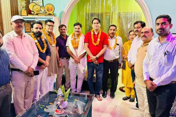 Uttar Pradesh social organization के अध्यक्ष बने Prashant Kesari