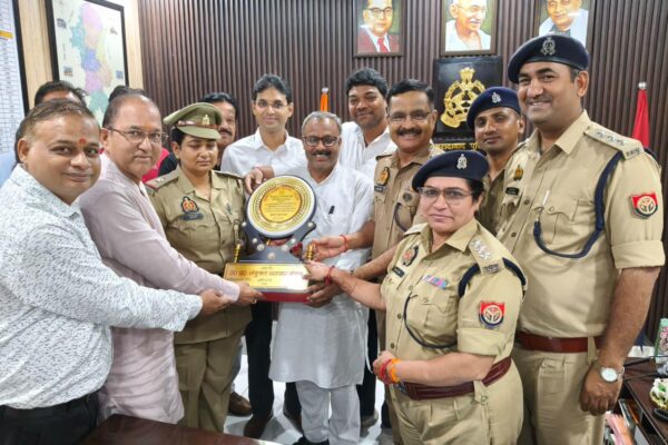 Mission Shakti team  को संयुक्त व्यापार मंडल ने किया सम्मानित